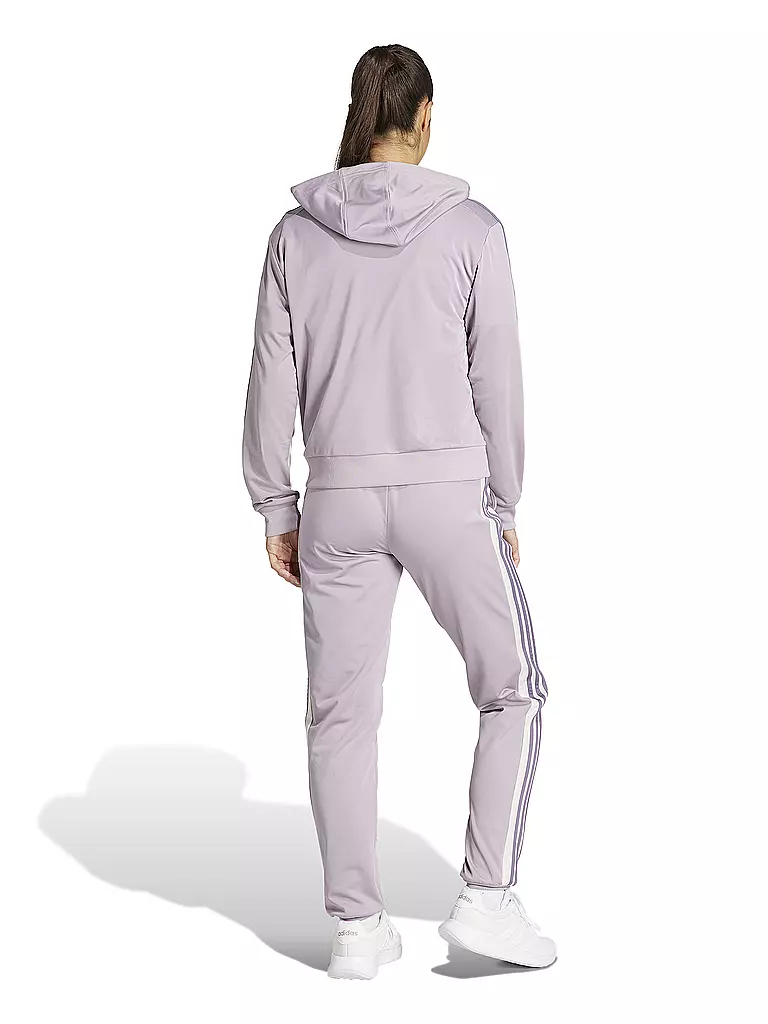 Wie fallen adidas trainingsanzüge aus online